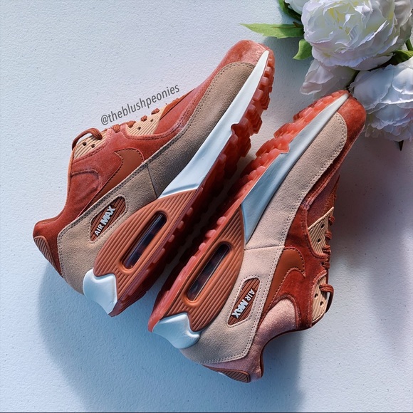 Nike Air Max 90 Velvet Dusty Peach NWT - Picture 11 of 14